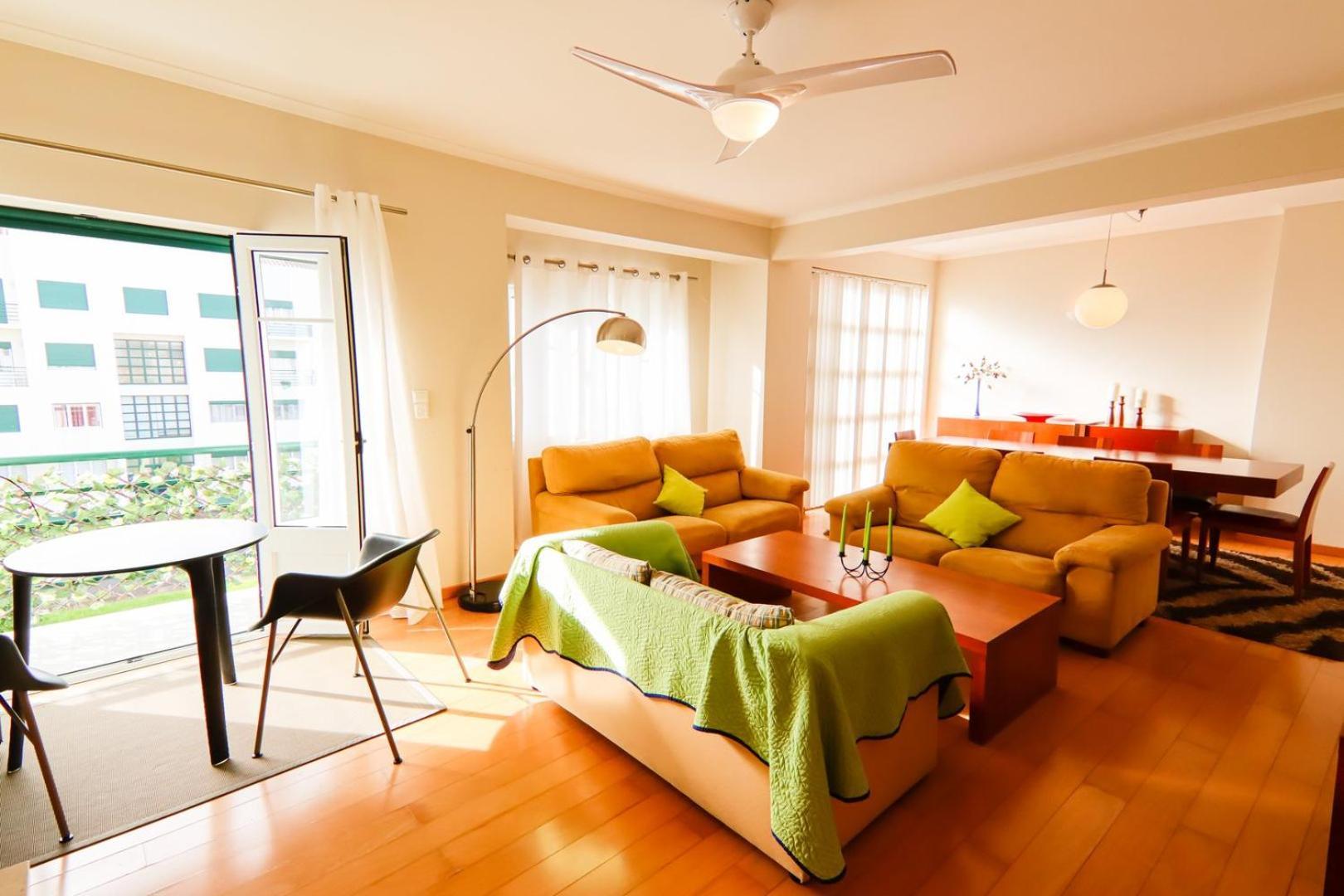 Welcomebuddy - Beatrice Downtown City Flat Πόντα Ντελγκάντα Εξωτερικό φωτογραφία